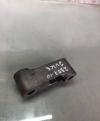 Nissan Juke II F16 Engine mounting bracket 113321019r