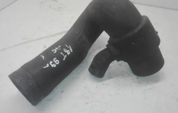 Audi A6 S6 C5 4B Intercooler hose/pipe 4B0145832