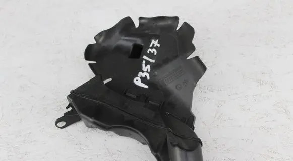 BMW X1 F48 F49 Wiper trim 7355438 748506