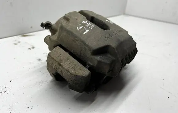 BMW 5 E60 E61 Front brake caliper 60/24