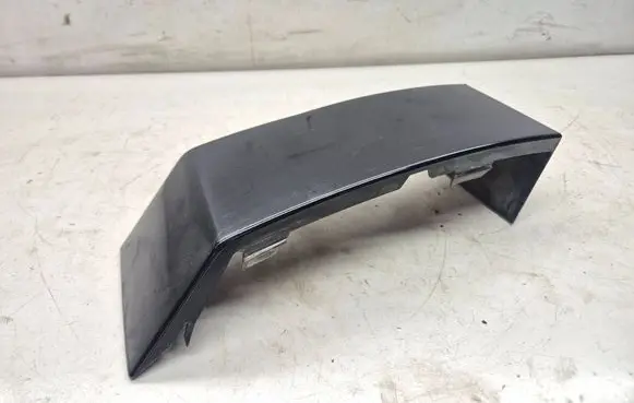 Volvo XC90 Rear/tail light trim molding 8620819