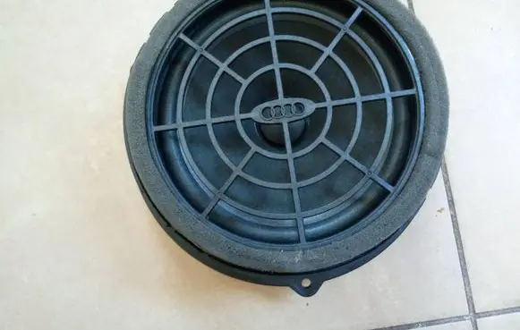 Audi A4 S4 B8 8K Rear door speaker 8R0035411 NE46588