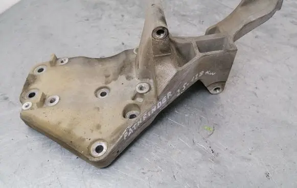 Nissan Pathfinder R51 A/C compressor mount bracket 11910EB300