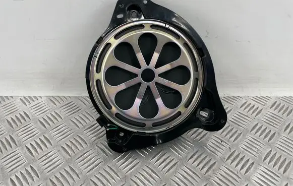 Mercedes-Benz C W205 Subwoofer speaker A2058201400 12344347 13022020