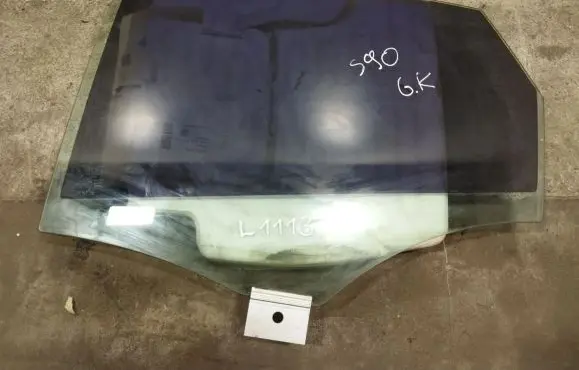 Volvo S90, V90 Rear door window glass