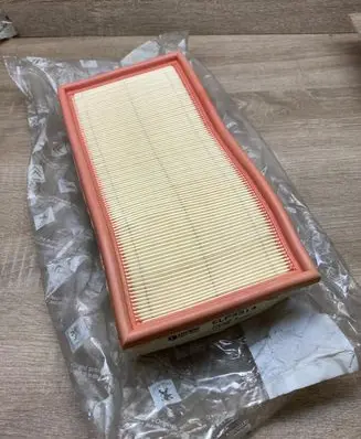 Peugeot 405 Air filter 1444H5