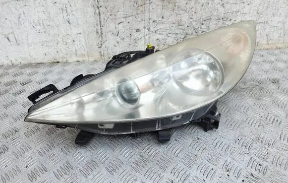 Peugeot 207 Headlight/headlamp 9680131880 89900878
