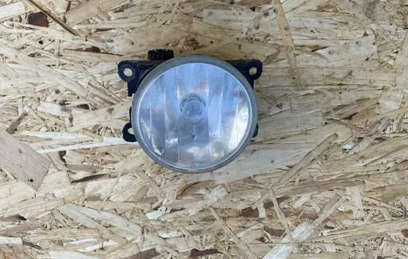 Peugeot 5008 Front fog light