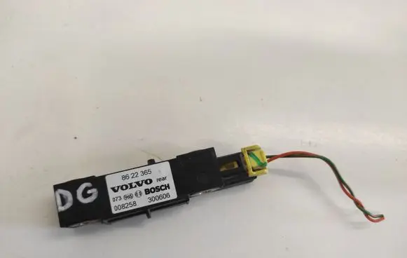 Volvo XC70 Airbag deployment crash/impact sensor 8622365 008258 300606