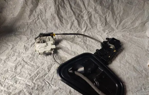 Audi A4 S4 B9 8W Front door exterior handle 8W01837811A 8X0839015E