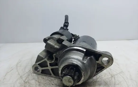 Seat Ibiza III (6L) Starter motor 0001120400