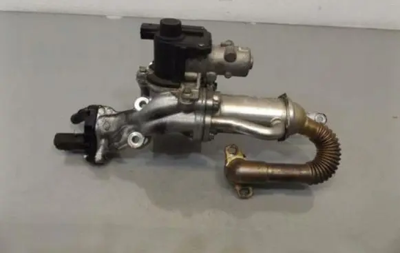 Renault Scenic III - Grand scenic III EGR valve cooler