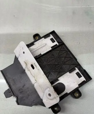 Volvo V60 Engine control unit holder 31331597