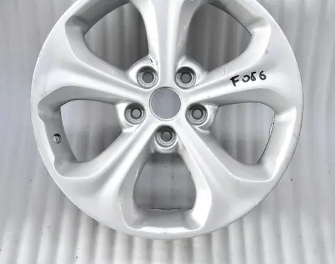 KIA Sorento R17 alloy rim 