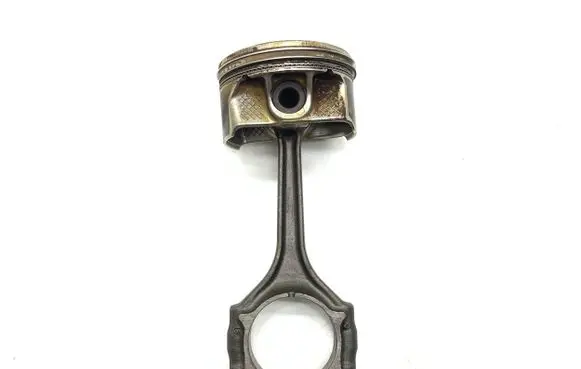 Jeep Cherokee Piston with connecting rod 68088072AF