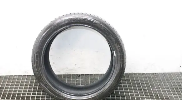 Mercedes-Benz E C207 W207 R12 summer tire 23540R18