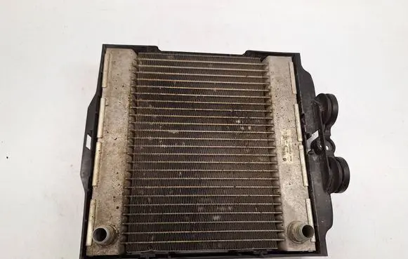 BMW 5 F10 F11 Optional radiator 17117805630 17117806190
