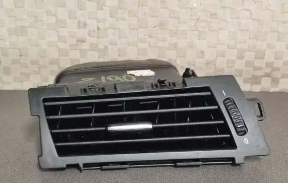 BMW 5 E60 E61 Dashboard side air vent grill/cover trim 6910731
