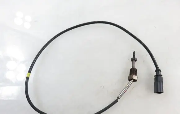 Volkswagen Tiguan Exhaust gas temperature sensor 03L906088GP