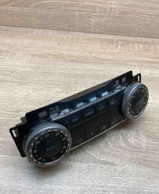 Mercedes-Benz C W204 Climate control unit 2048305790