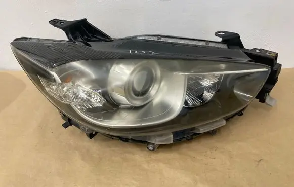 Mazda CX-5 II Headlight/headlamp 75787715