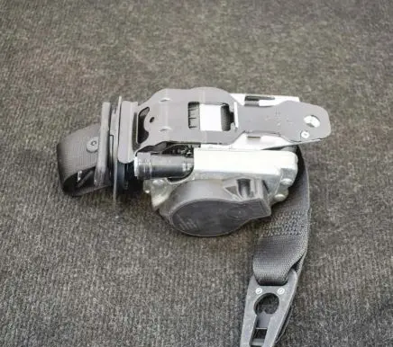 Mercedes-Benz GLC X253 C253 Front seatbelt A2058600285