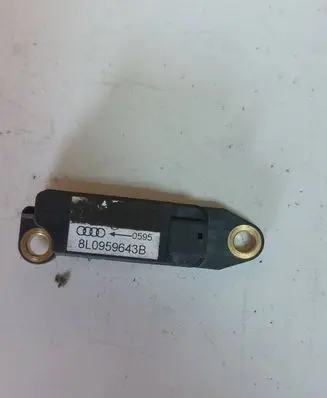 Audi A3 S3 8L Airbag deployment crash/impact sensor 8l0959643b 9690