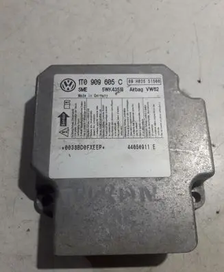 Volkswagen Touran I Airbag control unit/module 1T0909605C