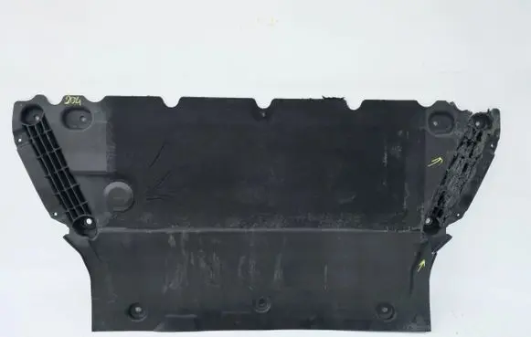 Audi A4 S4 B9 8W Engine splash shield/under tray 8W0863821F