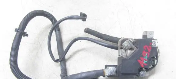 Mercedes-Benz A W176 Positive cable (battery) A2469068601