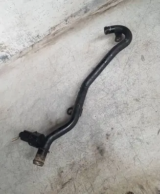 Volkswagen PASSAT CC Engine coolant pipe/hose