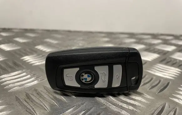 BMW 5 F10 F11 Ignition key/card 