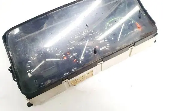Volkswagen Transporter - Caravelle T4 Speedometer (instrument cluster) 701919033F 616065302