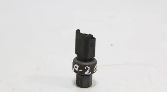 Peugeot 207 Air conditioning (A/C) pressure sensor 