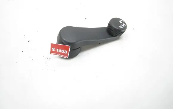 Volkswagen Golf VII Rear door window winding handle 5G0839581