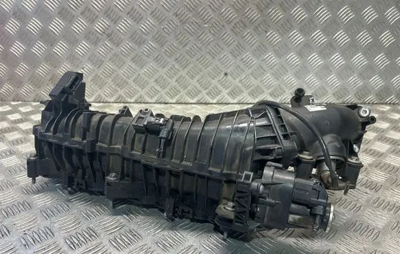 BMW 3 E92 E93 Intake manifold 7807991 8514771 8506406