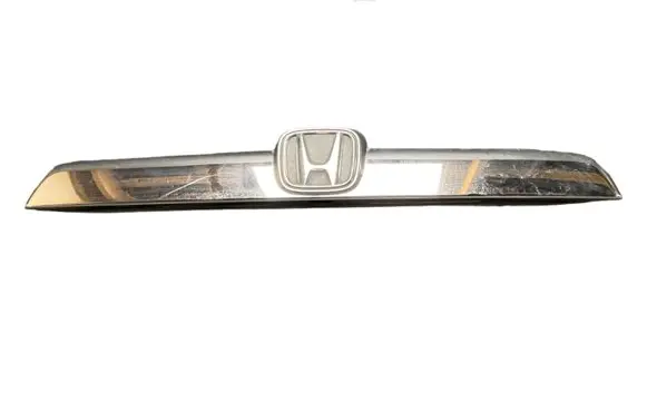 Honda CR-V Trunk door license plate light bar 74890SWWE010M1 74890SWWE110M1