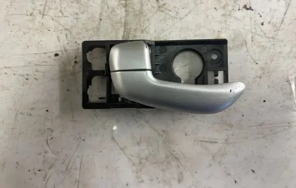 Hyundai i10 Rear door interior handle 826130x000