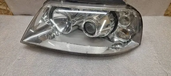 Volkswagen Sharan Headlight/headlamp 0301182271 011002A 7M3941015T