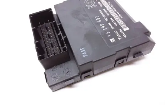 Opel Vectra C Central body control module 351788 13199492