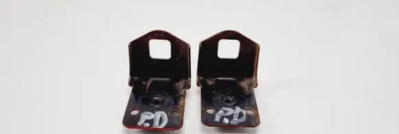 Mercedes-Benz A W168 Fender mounting bracket 880011403