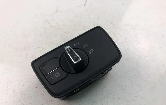 Volkswagen PASSAT B8 Light switch 3G0941633J