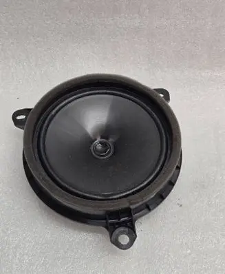 Toyota Yaris Cross Front door speaker 861600D450