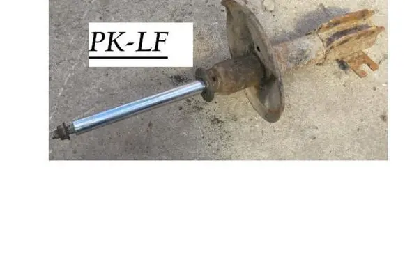 Mazda 323 F Front shock absorber/damper 633138
