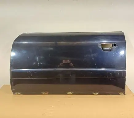 Audi A6 S6 C4 4A Front door