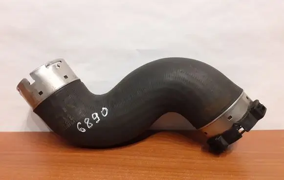 Mercedes-Benz Sprinter W906 Intercooler hose/pipe 6890 A9065283782