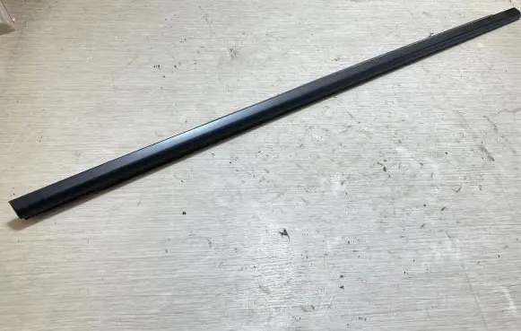 BMW 3 G20 G21 Rear door glass trim molding 