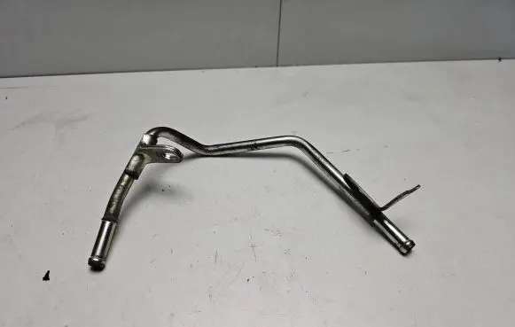 Coolant pipe/hose