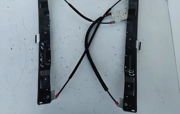 Front window lifting mechanism without motor