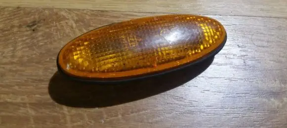 Mazda 323 Front fender indicator light 0464120 046-4120